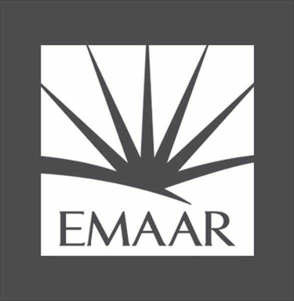 Emaar foundation donates 400 smart tablets in support of the ‘Helping a Student of Knowledge’ campaign launched by Dar Al-Ber